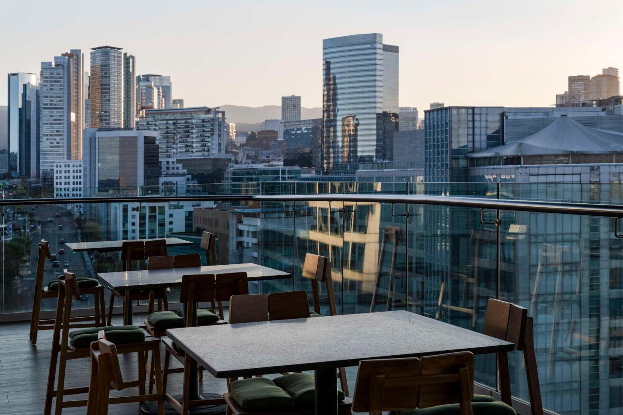Hilton Mexico City Santa Fe Экстерьер фото