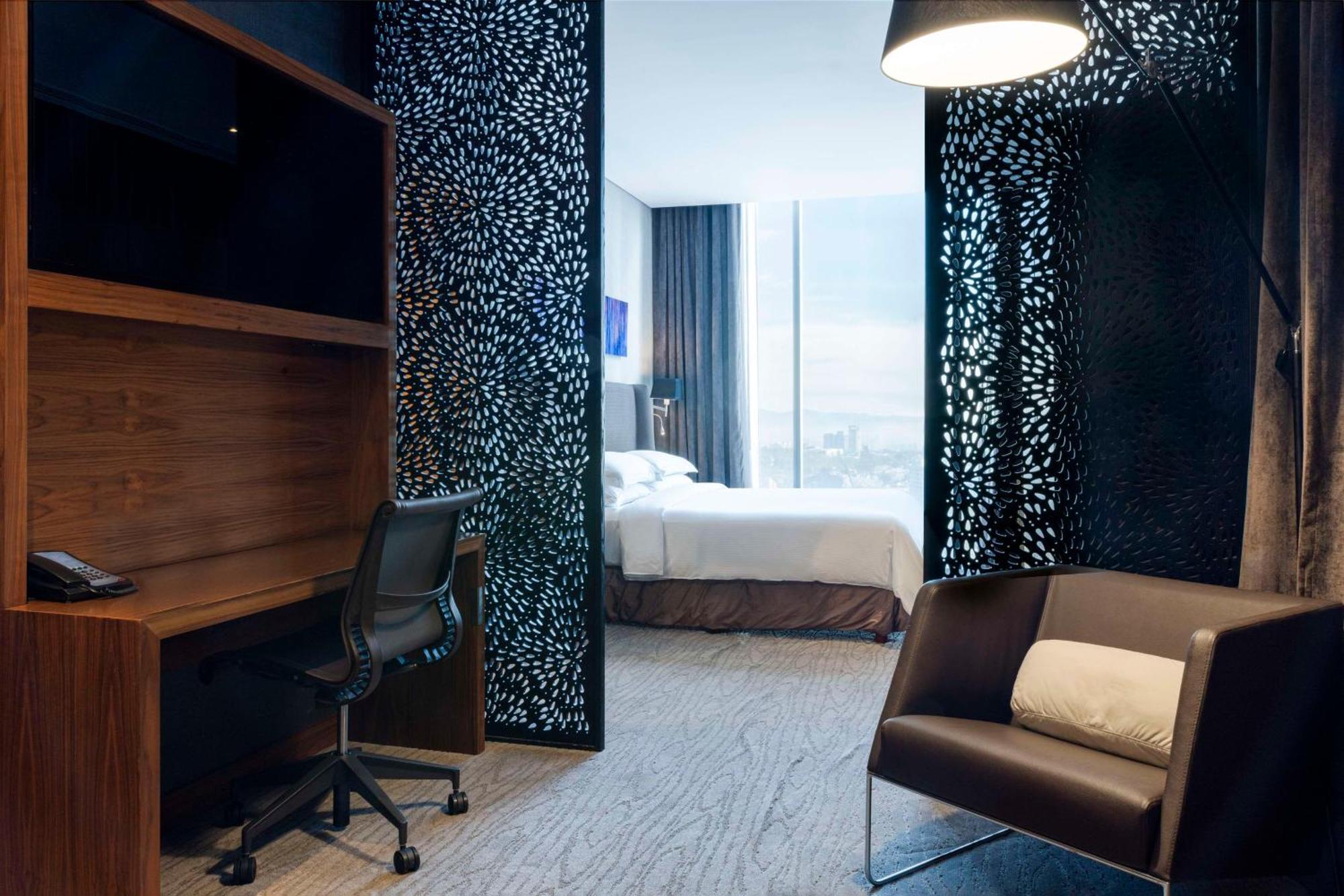 Hilton Mexico City Santa Fe Экстерьер фото